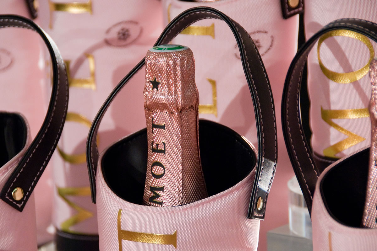 Belle Chandon Escort