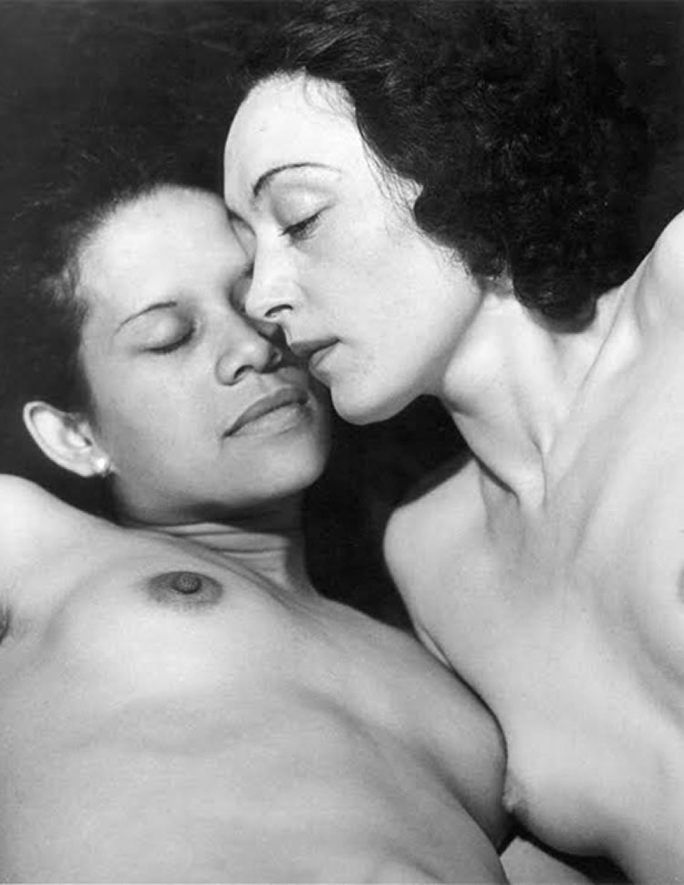 man ray dos mujeres