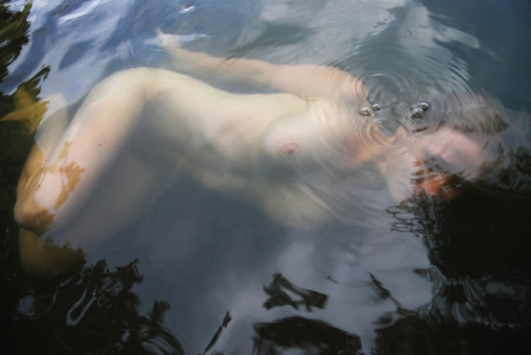 censura imagenes de desnudo