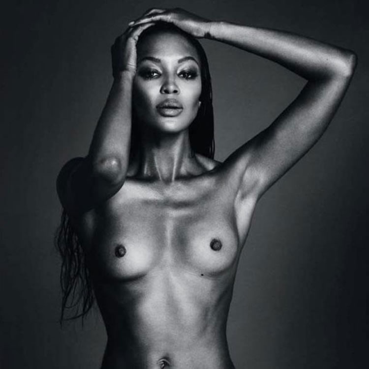 naomi campbell desnuda